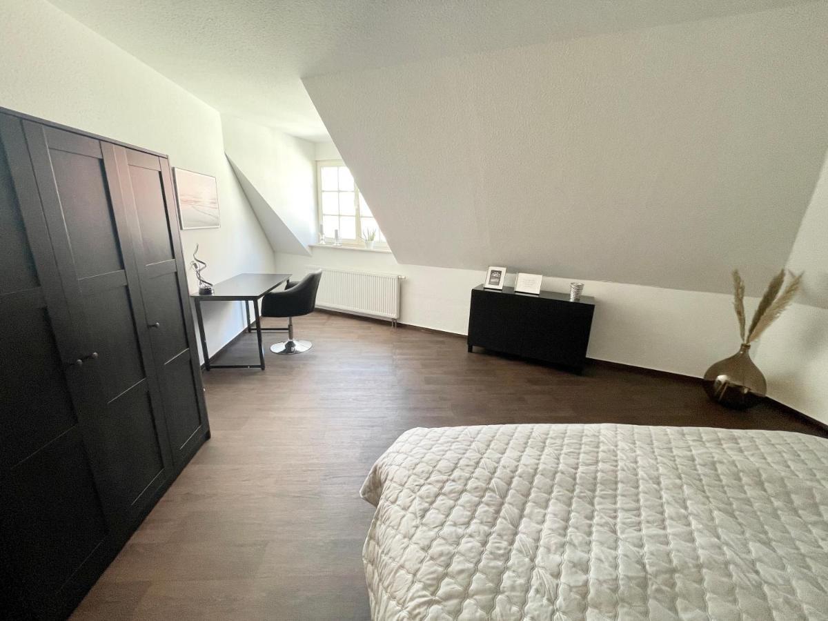 Ferienwohnung Augenblick - Stylisches Apartment In Der Besten Altstadtlage Von Erfurt Exterior photo